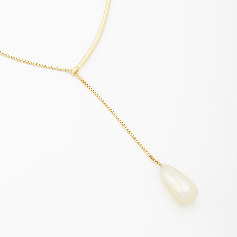 Pearl Drop Lariat Necklace