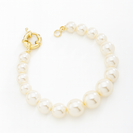 Lina- Classic Pearl Bracelet